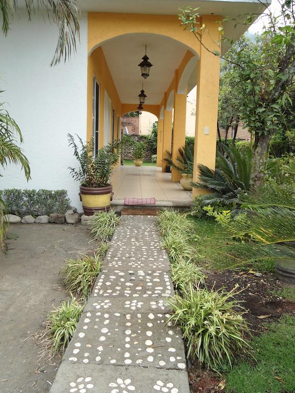 Posada Los Robles Tepoztlán Eksteriør bilde